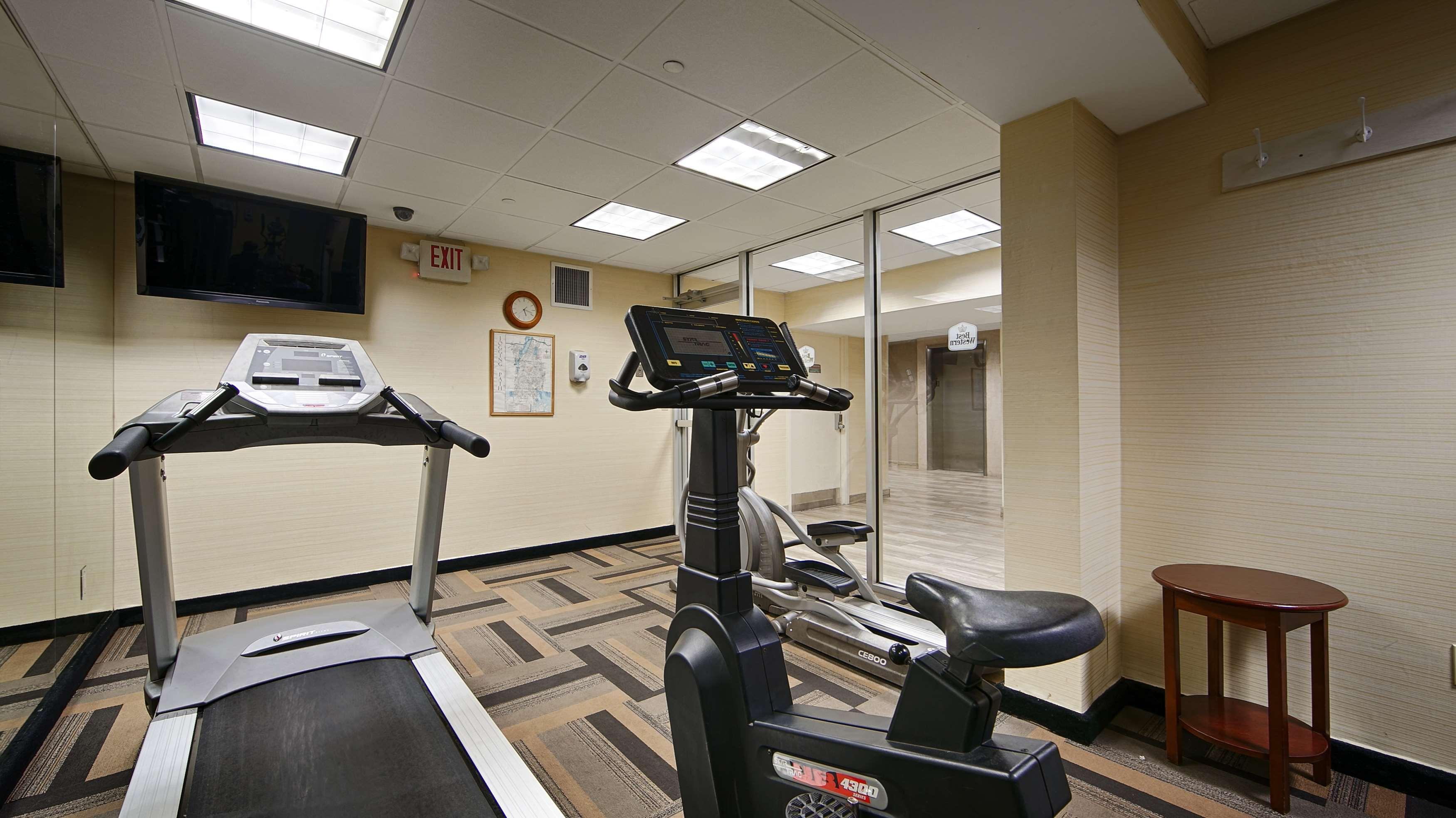 Best Western Mill River Manor Rockville Centre Exterior photo