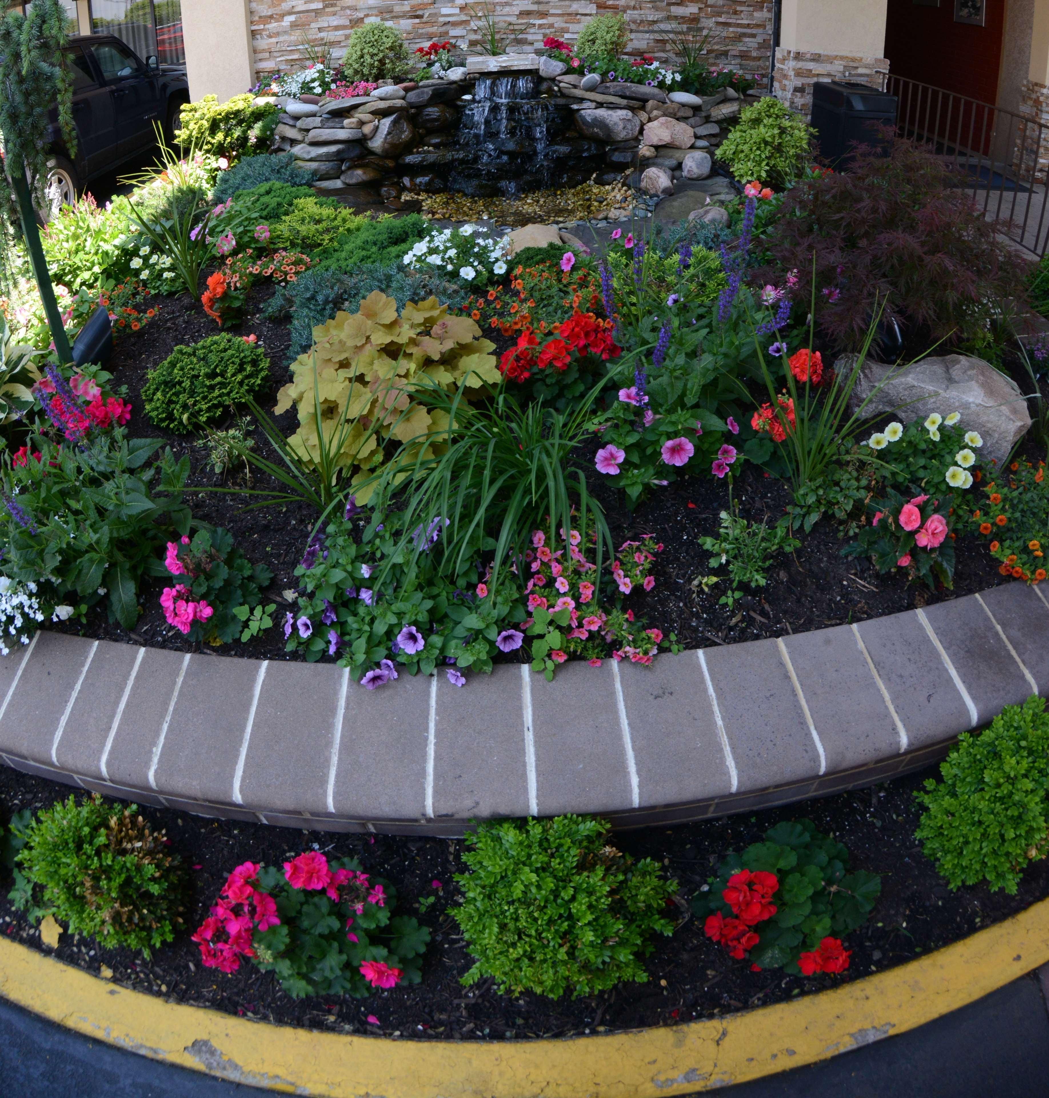 Best Western Mill River Manor Rockville Centre Exterior photo