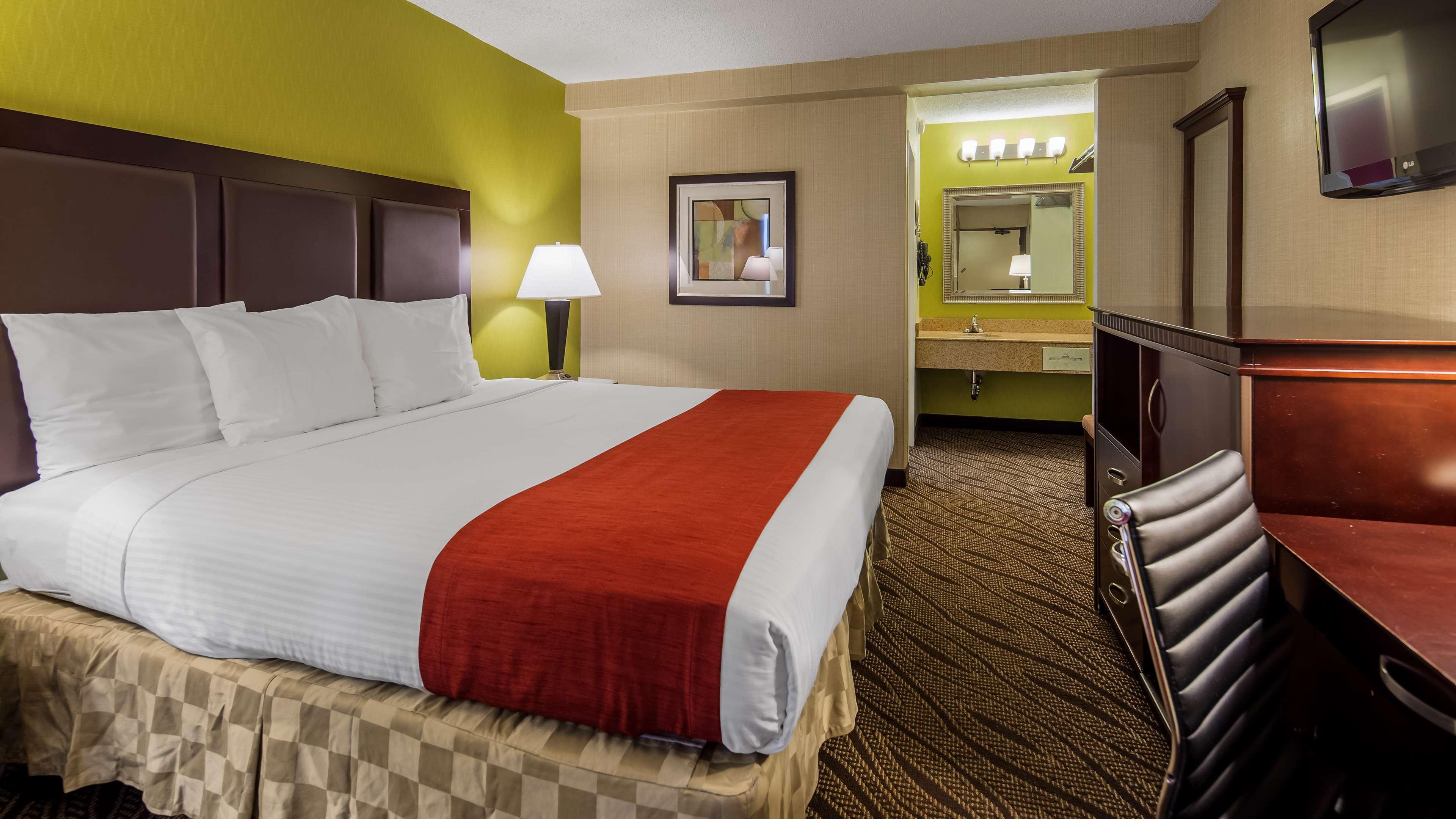 Best Western Mill River Manor Rockville Centre Exterior photo
