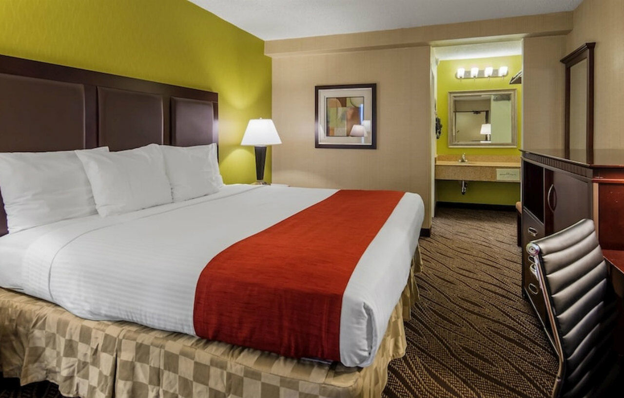 Best Western Mill River Manor Rockville Centre Exterior photo